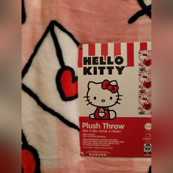 Hello Kitty Valentines Day Plush Throw Blanket 50" x 70" I Love You Pink Red New - Picture 2 of 3